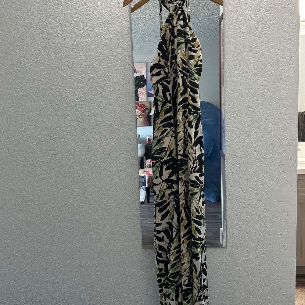 Leaf patterned maxi dress